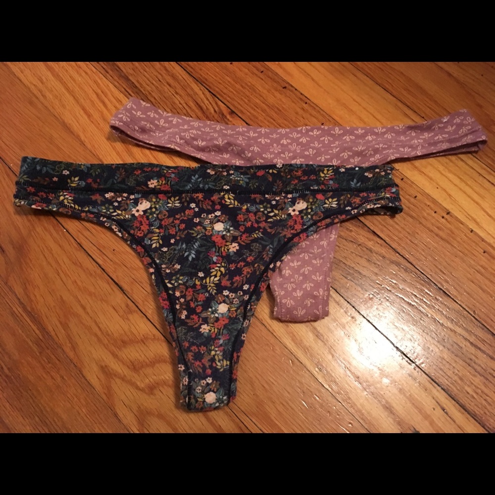 Thongs